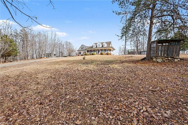 1584 Franklin Hills Court, Randleman, NC 27317