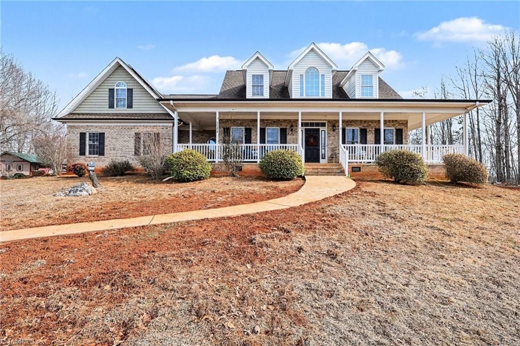 1584 Franklin Hills Court, Randleman, NC 27317