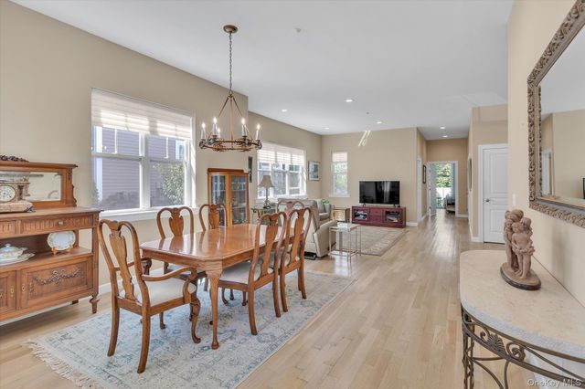 35 Winter Place, East Northport, NY 11731