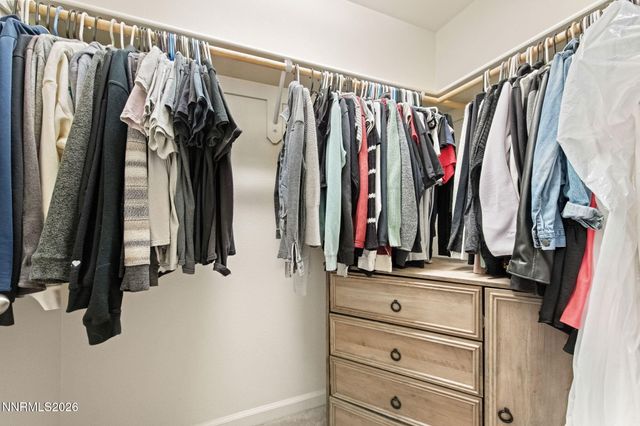 794 Karry Way, Fallon, NV 89406