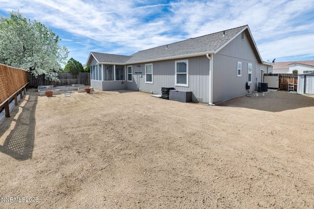 794 Karry Way, Fallon, NV 89406