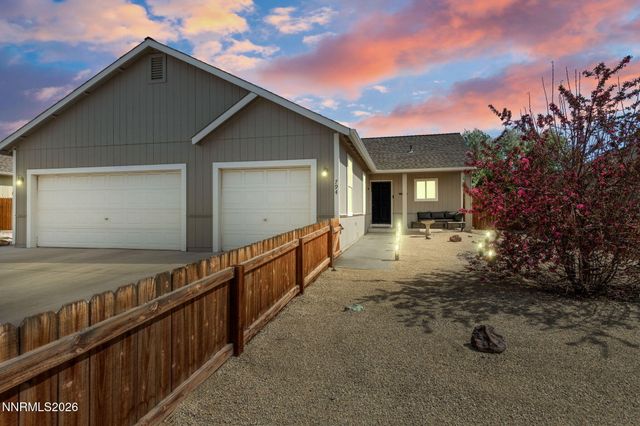794 Karry Way, Fallon, NV 89406