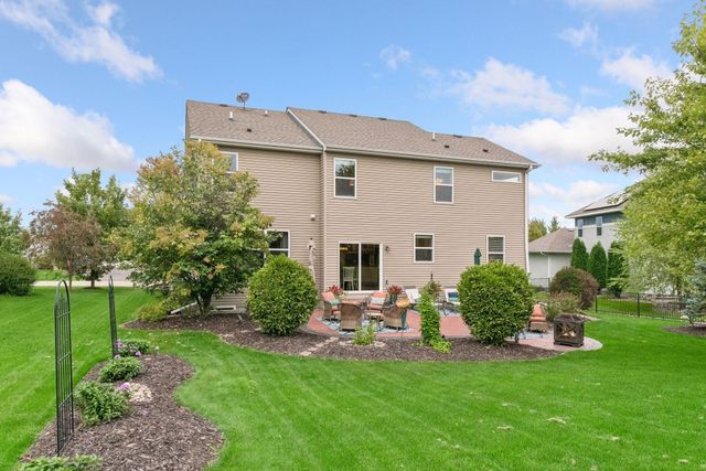 2442 Lacy Lane, Victoria, MN 55386