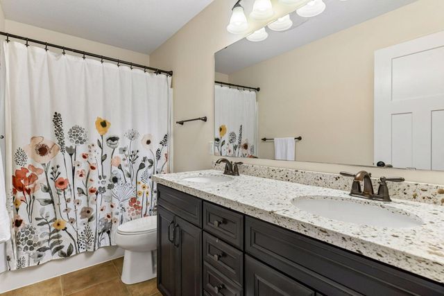 2442 Lacy Lane, Victoria, MN 55386