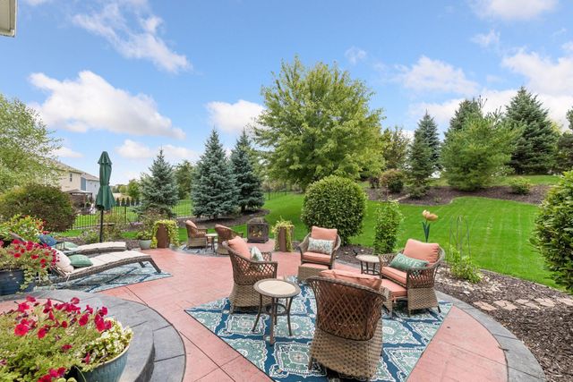 2442 Lacy Lane, Victoria, MN 55386