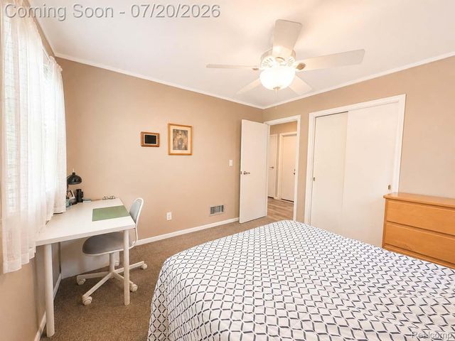 9100 Brentwood Street, Livonia, MI 48150