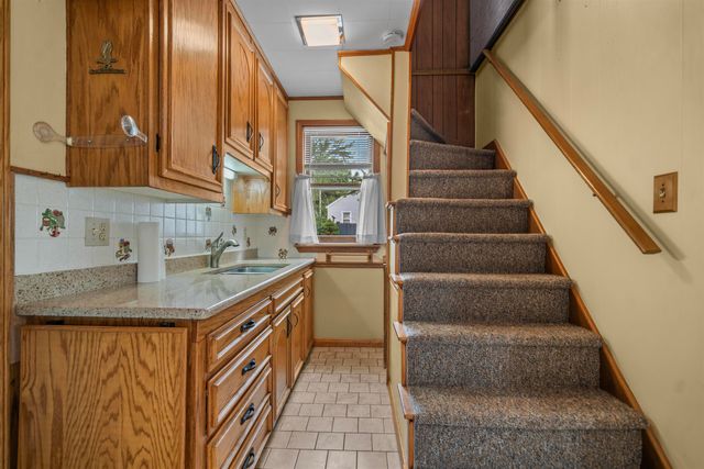 179 Mitchell Street, Manchester, NH 03103