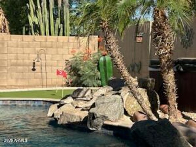 13264 W EDGEMONT Avenue, Goodyear, AZ 85395