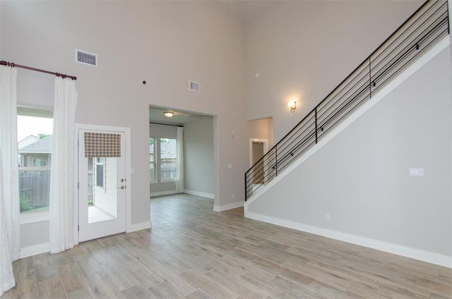 961 Centerra Hills CIR, Round Rock, TX 78665