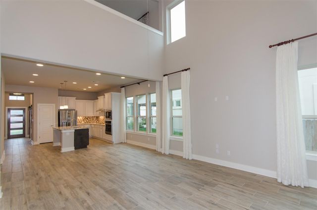 961 Centerra Hills CIR, Round Rock, TX 78665