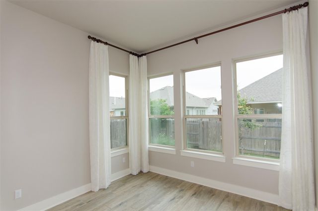 961 Centerra Hills CIR, Round Rock, TX 78665