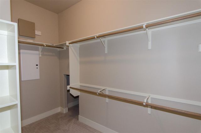 961 Centerra Hills CIR, Round Rock, TX 78665