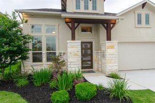 961 Centerra Hills CIR, Round Rock, TX 78665