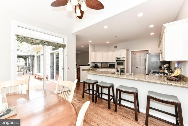 43478 GOLDEN MEADOW CIR, Ashburn, VA 20147