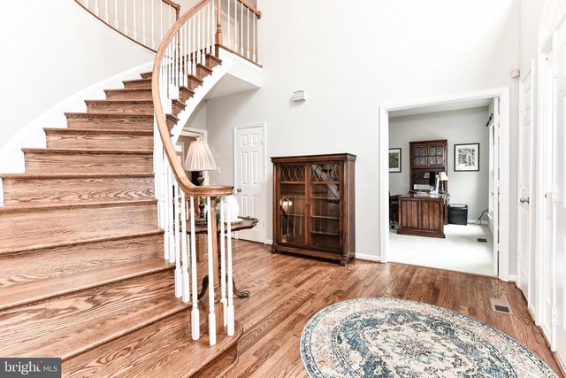 43478 GOLDEN MEADOW CIR, Ashburn, VA 20147