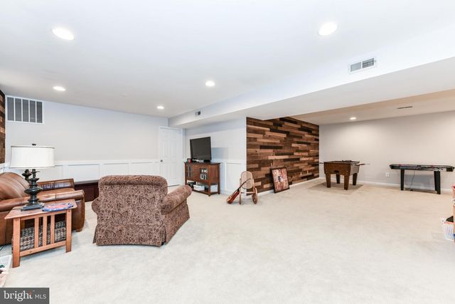 43478 GOLDEN MEADOW CIR, Ashburn, VA 20147