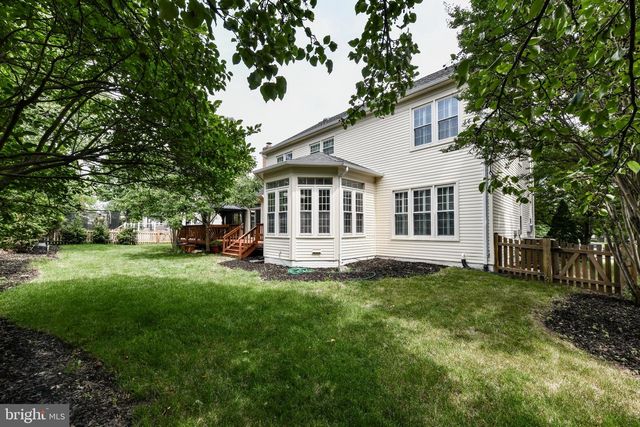 43478 GOLDEN MEADOW CIR, Ashburn, VA 20147
