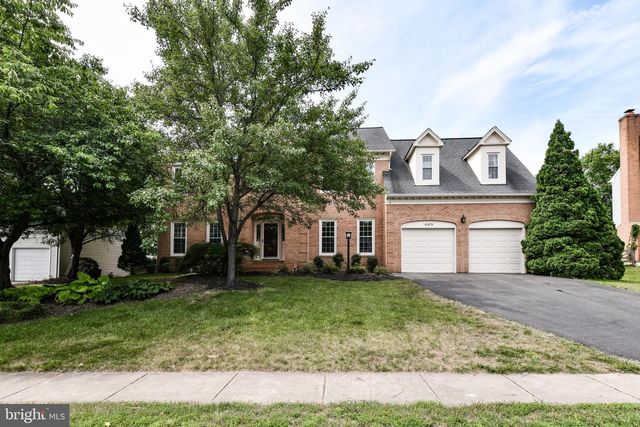 43478 GOLDEN MEADOW CIR, Ashburn, VA 20147