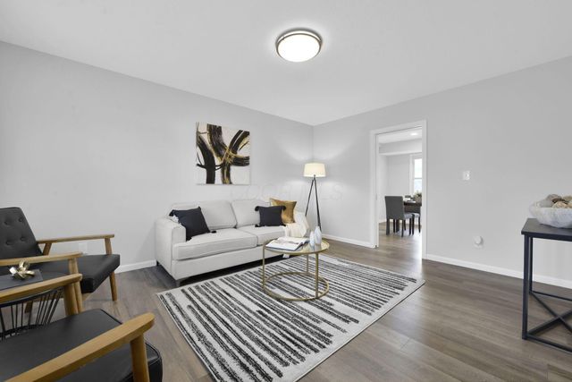 3419 River Landings Boulevard, Hilliard, OH 43026