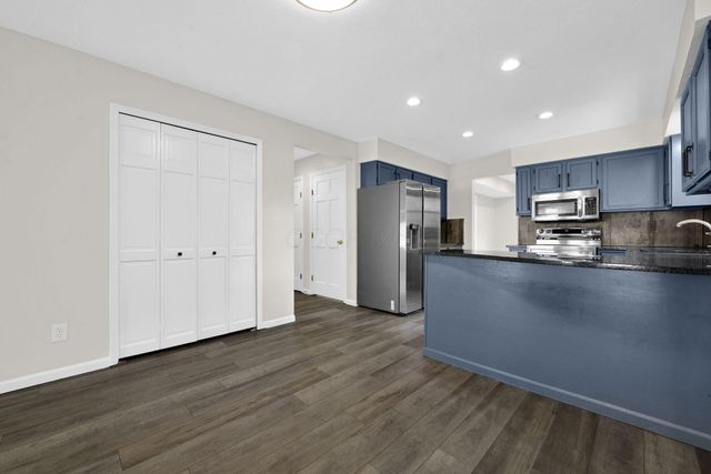 3419 River Landings Boulevard, Hilliard, OH 43026