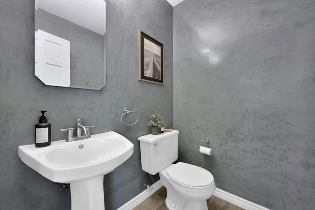 3419 River Landings Boulevard, Hilliard, OH 43026