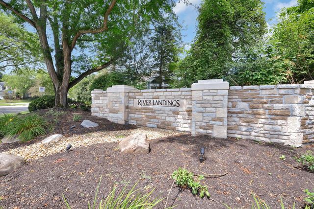 3419 River Landings Boulevard, Hilliard, OH 43026