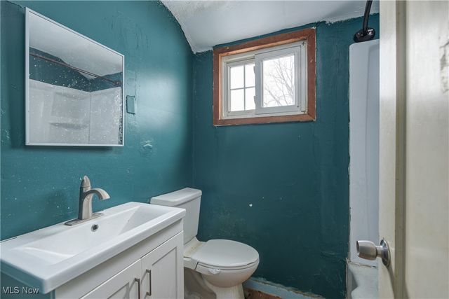 326 Indiana Avenue, Lorain, OH 44052