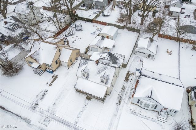 326 Indiana Avenue, Lorain, OH 44052