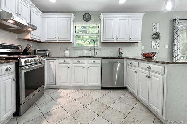 51 Prospect Street, Monroe, NY 10950