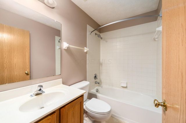 645 Thatch Street, Reynoldsburg, OH 43068