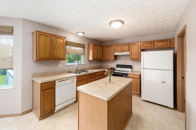 645 Thatch Street, Reynoldsburg, OH 43068