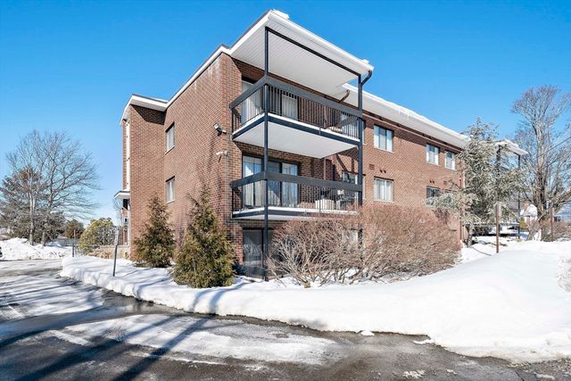 30 Church St 4, Braintree, MA 02184