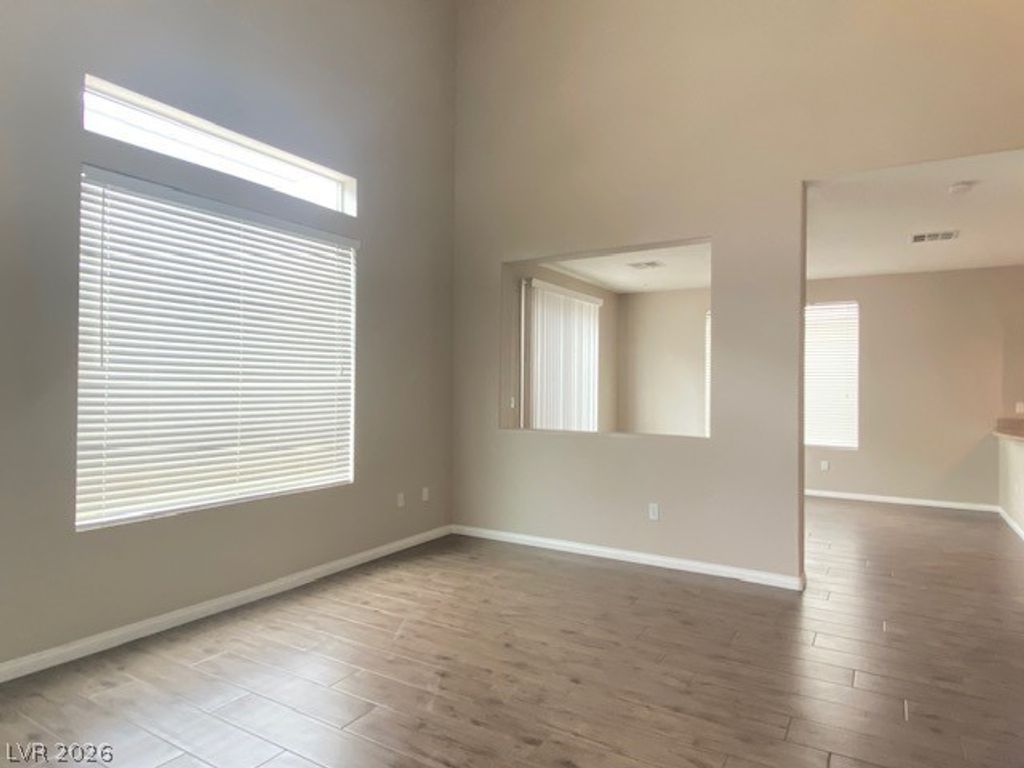 6269 Glimmering Light Avenue, Las Vegas, NV 89139 — photo 2