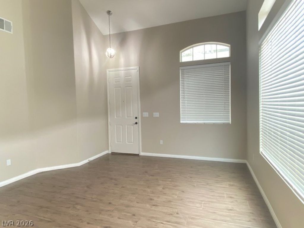 6269 Glimmering Light Avenue, Las Vegas, NV 89139 — photo 4