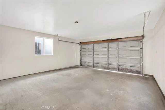 2039 W Florence, Los Angeles, CA 90047
