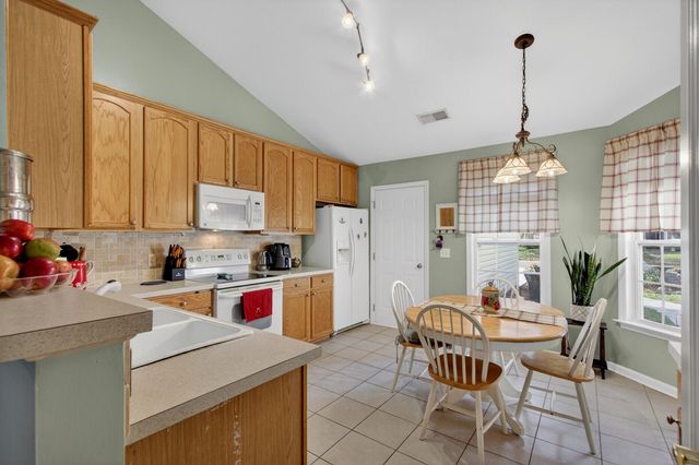 213 Moon Shadow Lane, Summerville, SC 29485