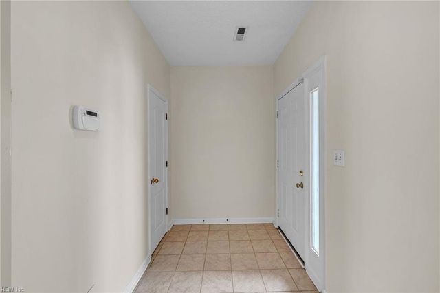 2440 Dillingham RD, Virginia Beach, VA 23456