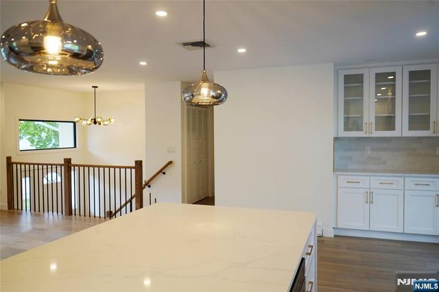 68 5th Street, Cresskill, NJ 07626