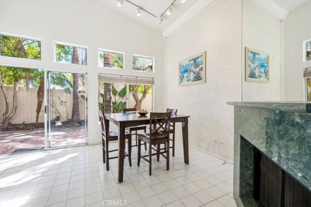 1672 Olympus Loop, Vista, CA 92081