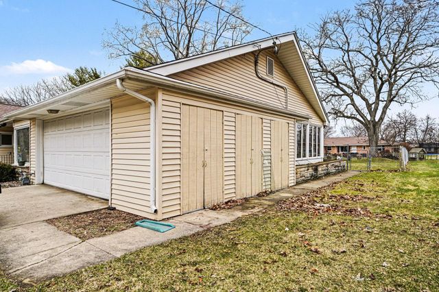 145 Pleasantview Drive, Battle Creek, MI 49017