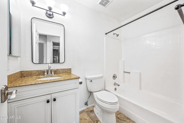 3060 E John Cabot Drive, Phoenix, AZ 85032