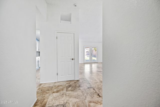 3060 E John Cabot Drive, Phoenix, AZ 85032