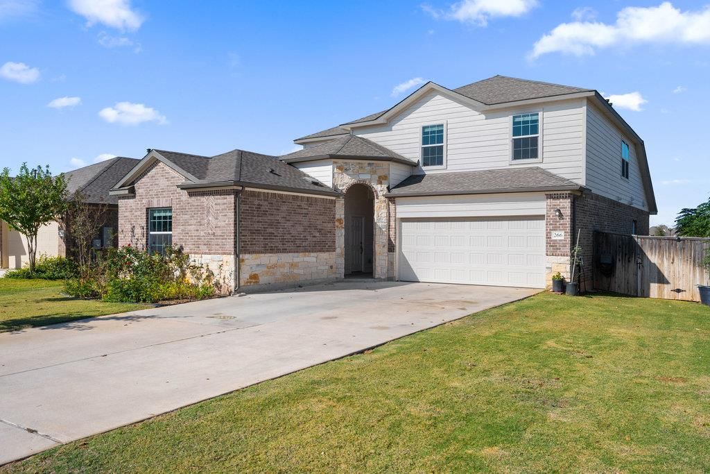 266 George Neggan LN, Bastrop, TX 78602