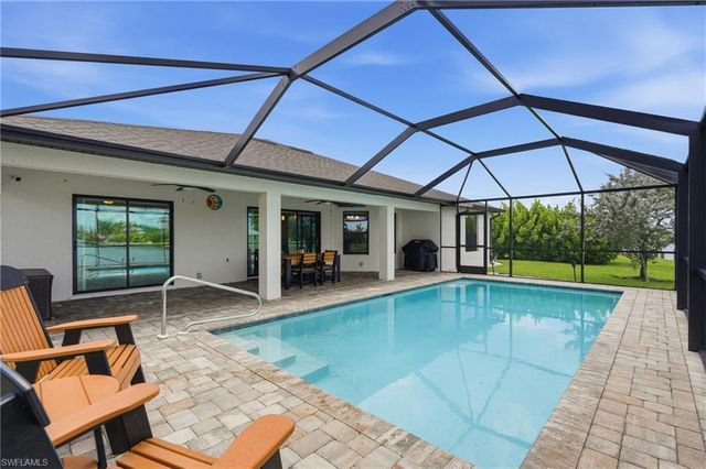 206 NE 21st AVE, Cape Coral, FL 33909
