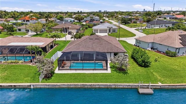 206 NE 21st AVE, Cape Coral, FL 33909