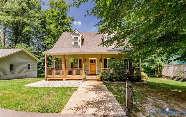 6531 Lakeside Dr, Quinton, VA 23141