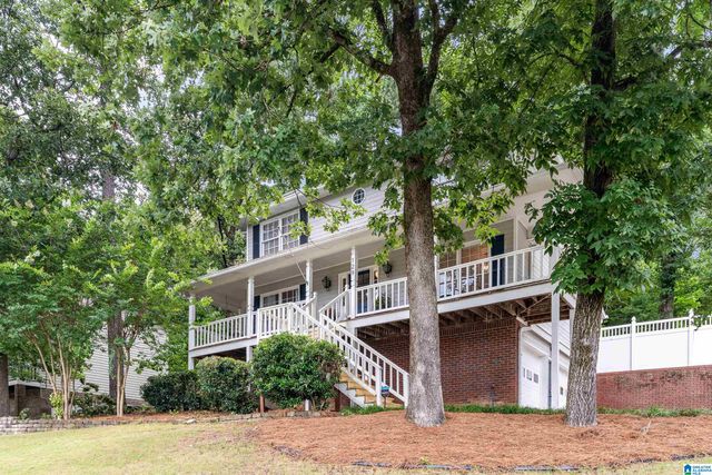 129 S RUN CIRCLE, Hoover, AL 35244