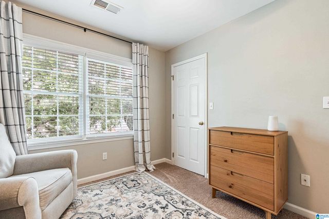 129 S RUN CIRCLE, Hoover, AL 35244