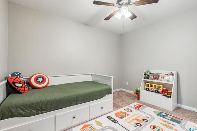 129 S RUN CIRCLE, Hoover, AL 35244
