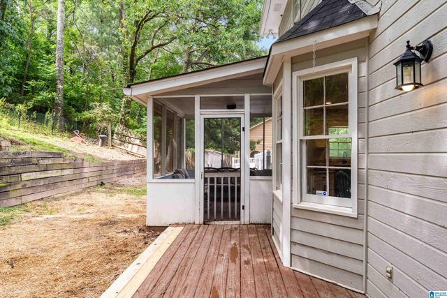 129 S RUN CIRCLE, Hoover, AL 35244